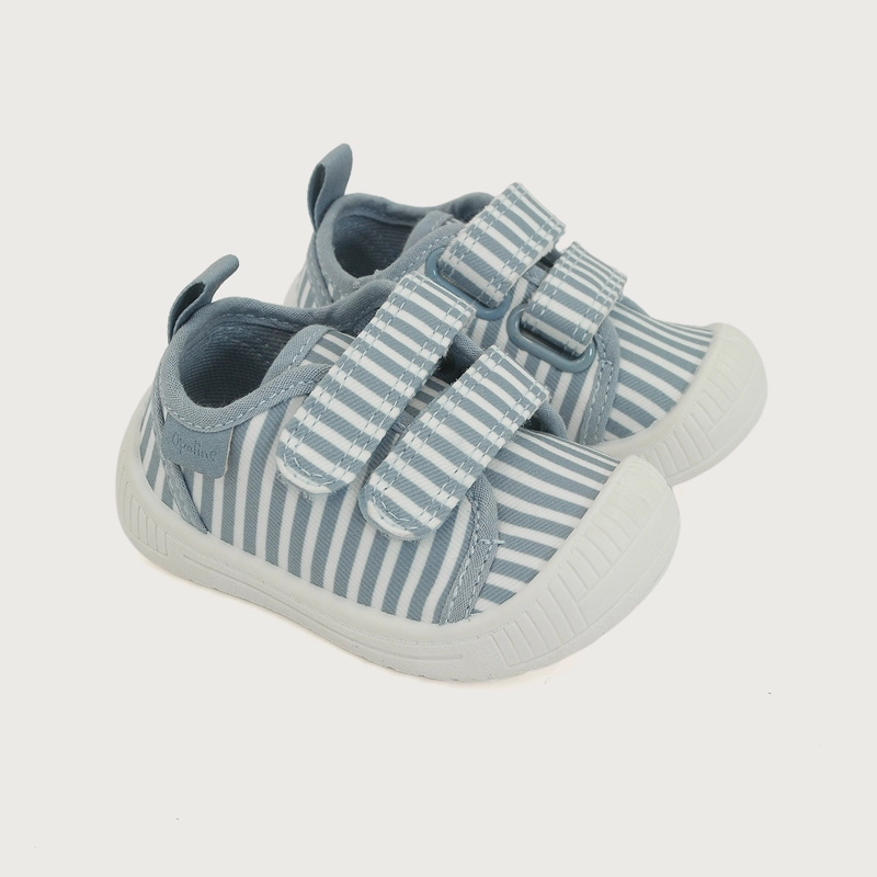 ZAPATILLA PRIMEROS PASOS VELCRO CELESTE NIÑO - 1