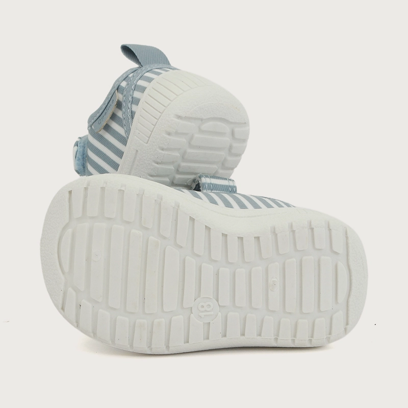 ZAPATILLA PRIMEROS PASOS VELCRO CELESTE NIÑO - 3