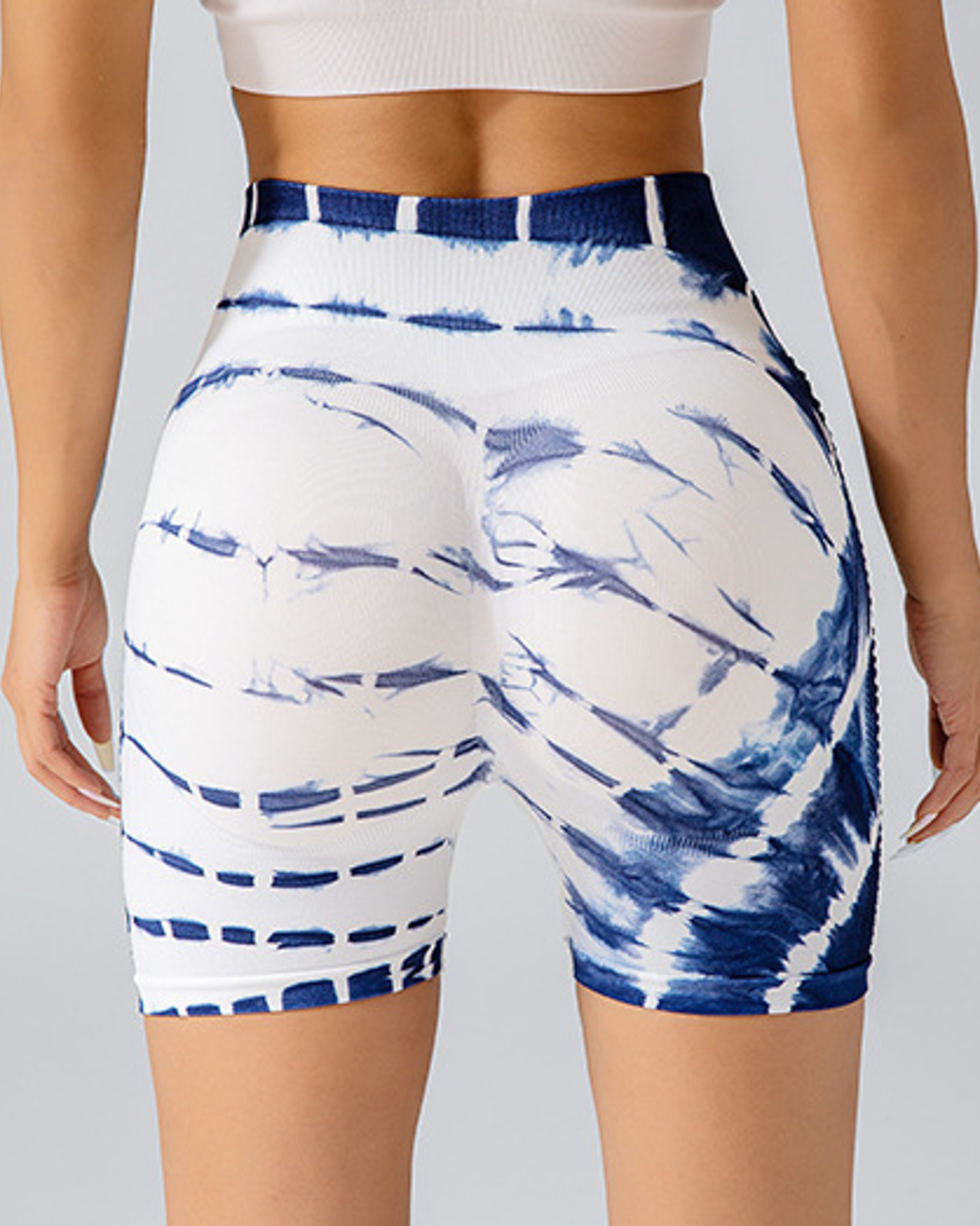 SHORT DEPORTIVO MUJER LEVANTA COLA SEAMLESS GYM - 3