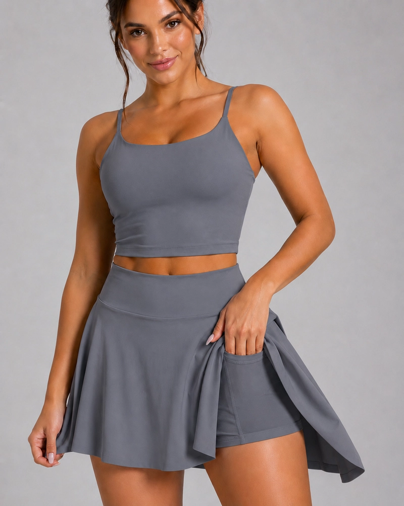 CONJUNTO FITNESS MUJER FALDA SHORT CON BOLSILLO Y PETO DEPORTIVO - 3