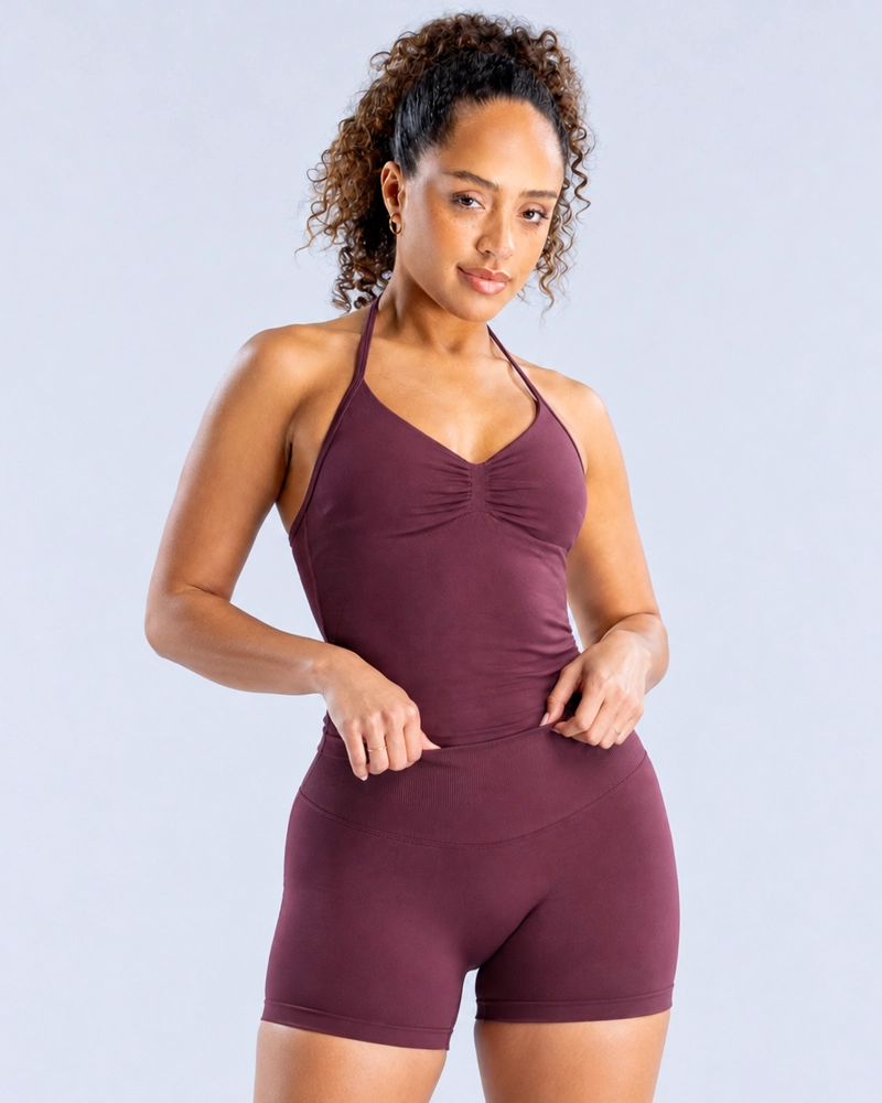 SET DEPORTIVO MUJER SHORT DEPORTIVO Y TOP PETO LARGO HALTER - 1