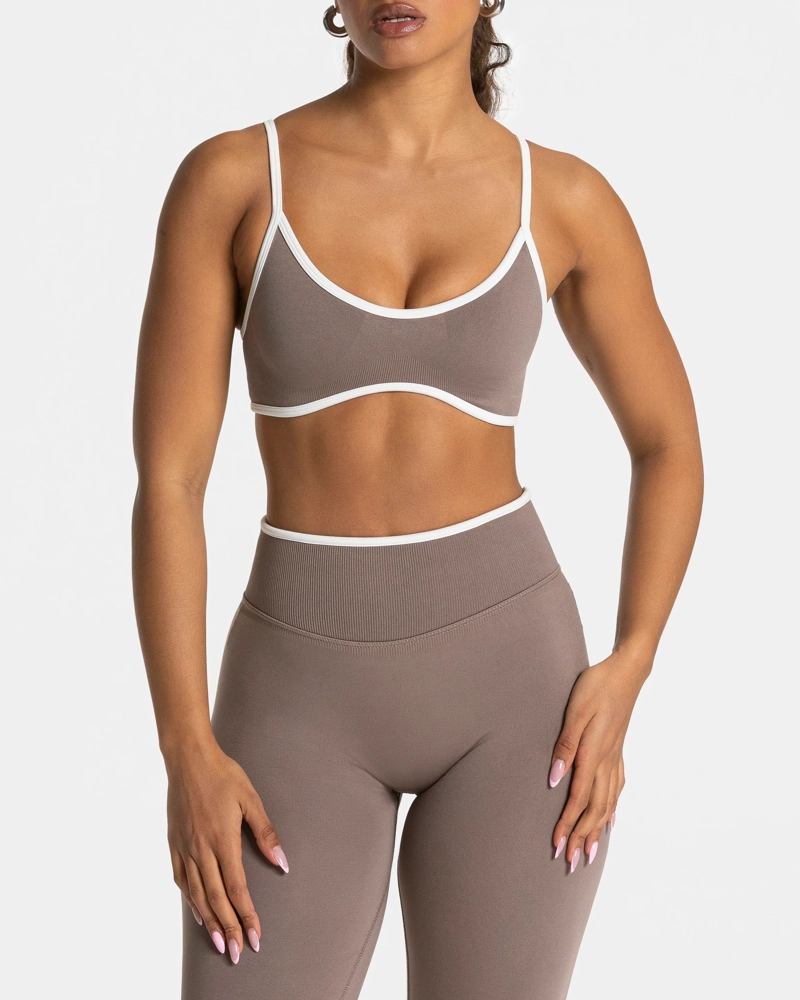 SET DEPORTIVO MUJER CALZA LARGA LEGGINGS Y TOP PETO CORTO - 1