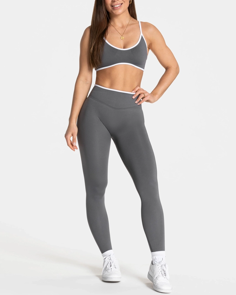 SET DEPORTIVO MUJER CALZA LARGA LEGGINGS Y TOP PETO CORTO - 4