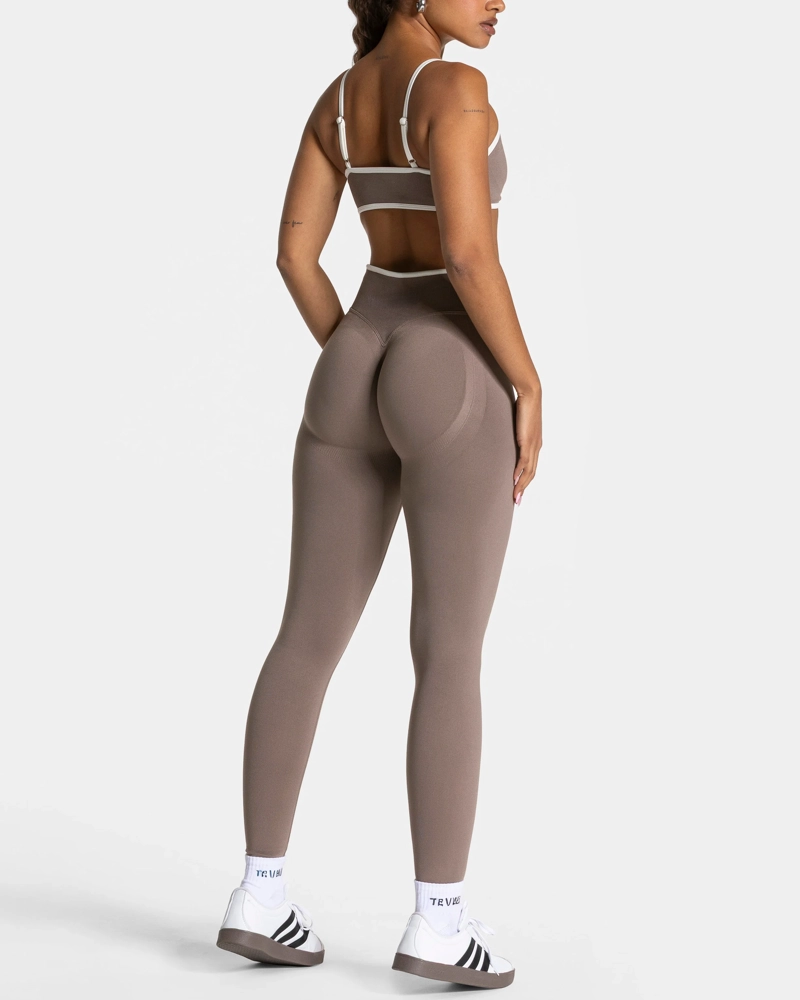SET DEPORTIVO MUJER CALZA LARGA LEGGINGS Y TOP PETO CORTO - 5