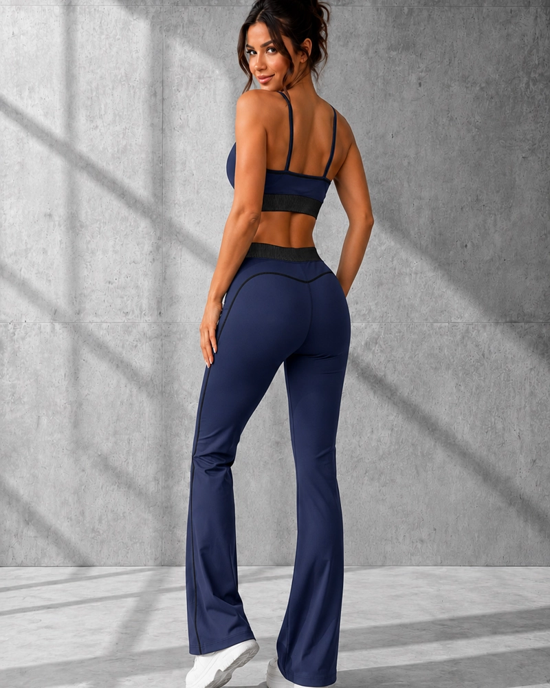 CONJUNTO DEPORTIVO MUJER CALZA ACAMPANADA FLARE Y TOP - 2