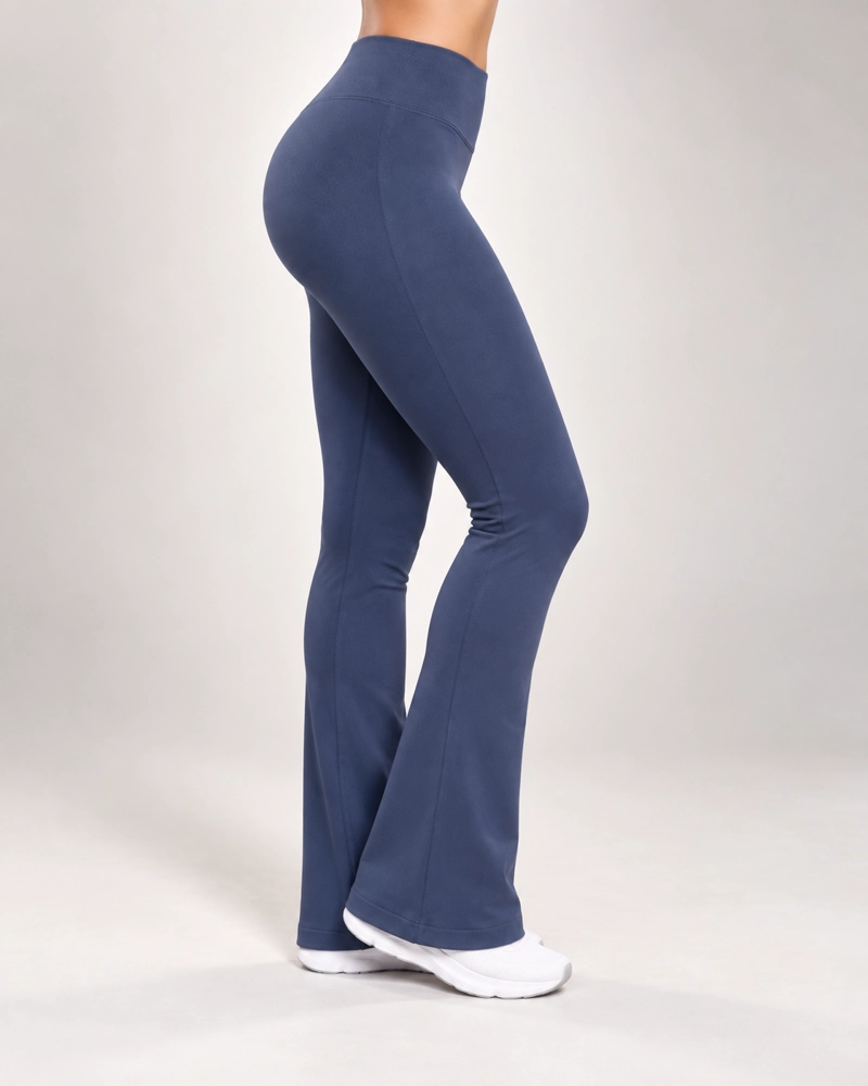 CALZA DEPORTIVA FEMENINA ACAMPANADA FLARE PUSH UP - 2