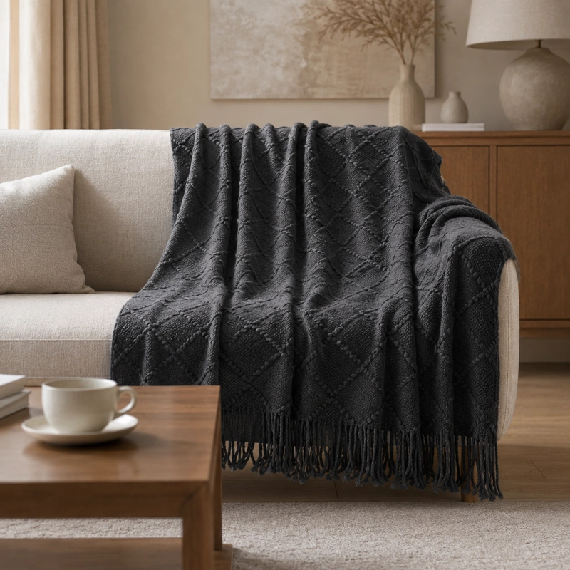 MANTA GRIS OSCURO LIVIANA DECORATIVA PARA CAMA Y SILLON 012 DISEÑO MODERNO - 4