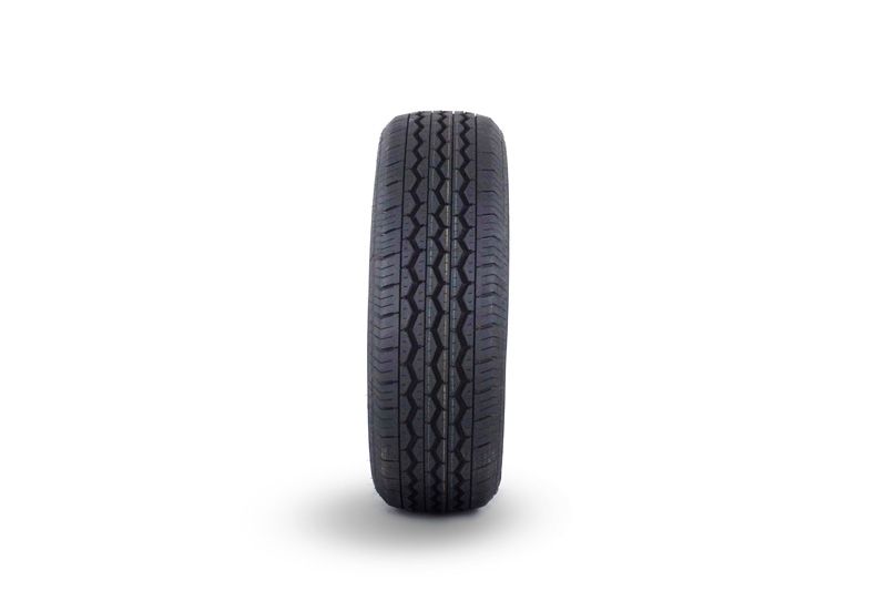 NEUMÁTICO TRIANGLE 195R15C DIRECCIONAL TR645 8PR TL - 2