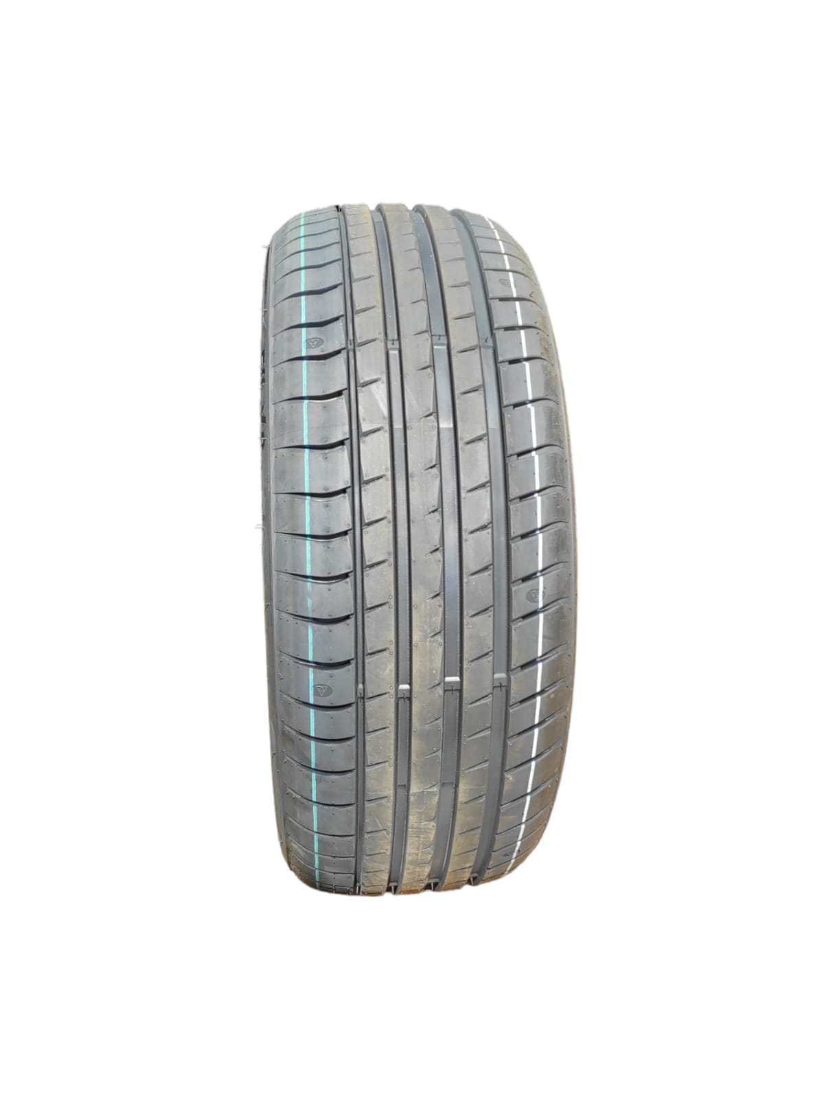 NEUMATICO 235/45R18 DIRECCIONAL TH202 98Y TL TRIANGLE - 1