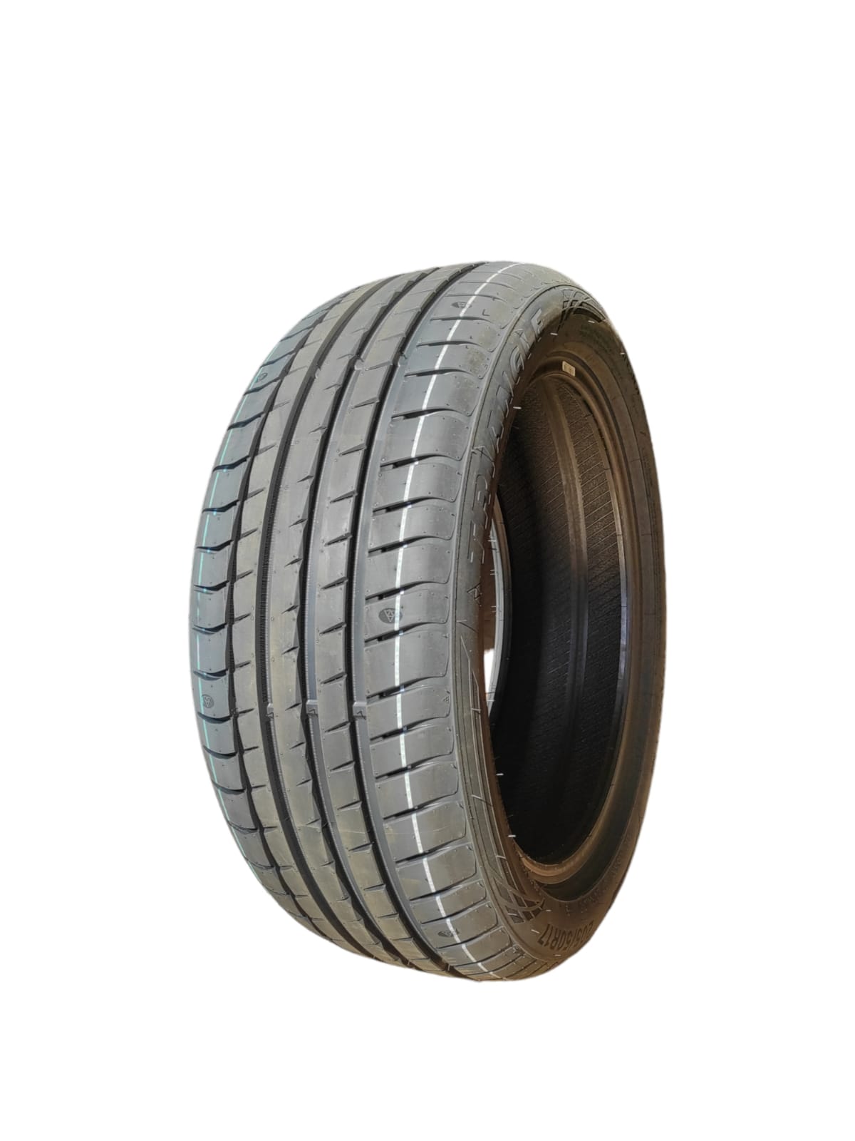 NEUMATICO 245/40R20 DIRECCIONAL TH202 99Y TL TRIANGLE - 1