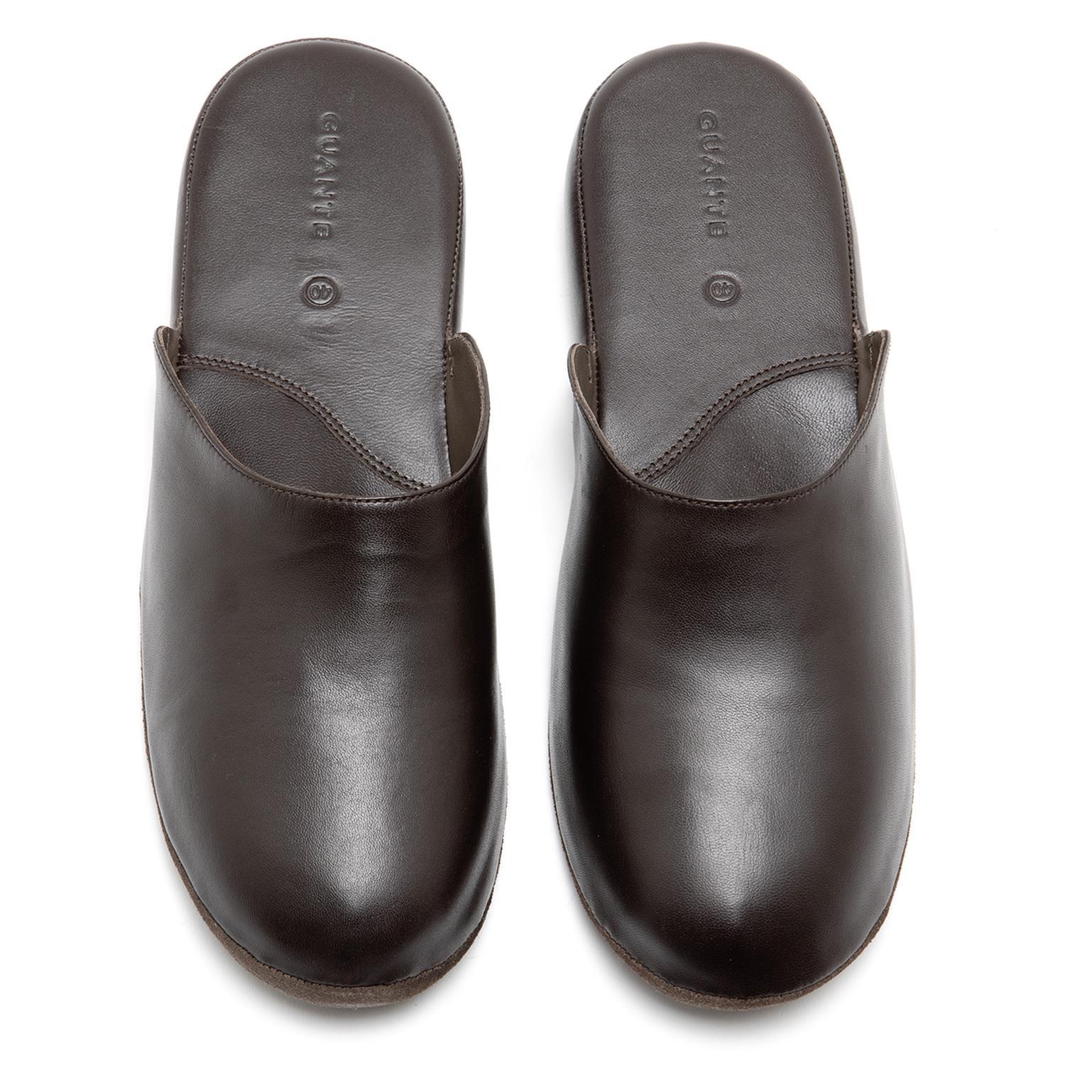 PANTUFLAS HOMBRE GUANTE CHOCOLATE - 4