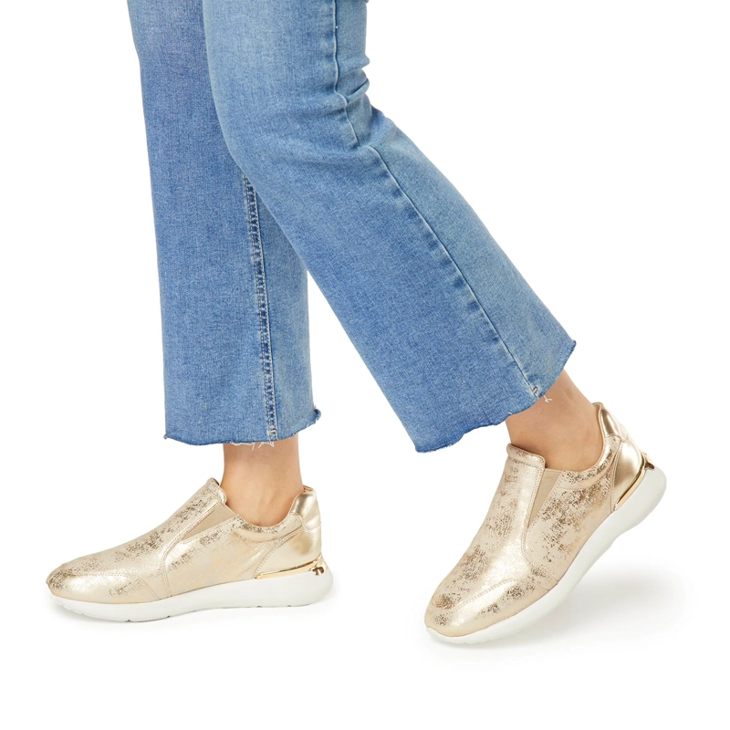 ZAPATILLA DE CUERO MUJER GACEL DORADO STEFFY 0659741 - 2