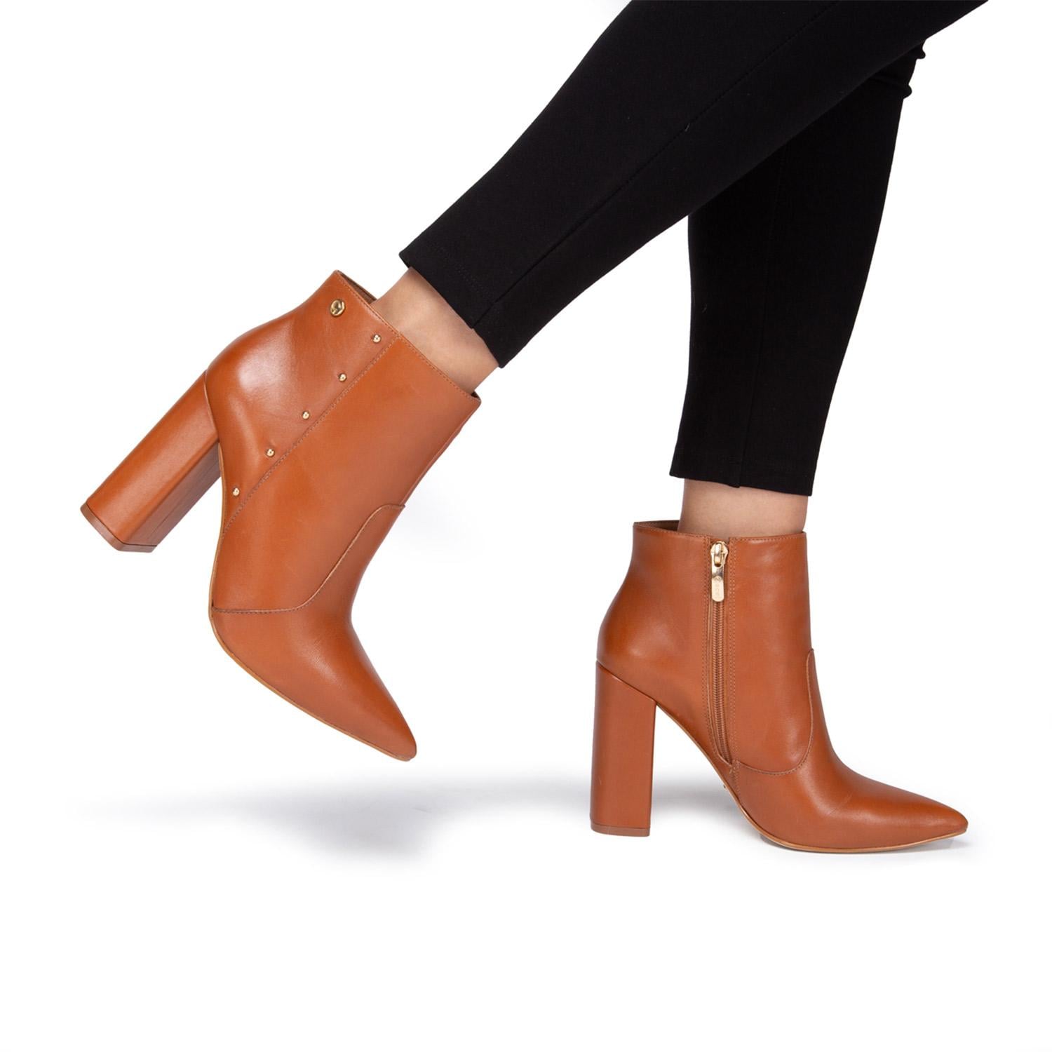 BOTIN - POLA - GACEL - CAMEL - 2