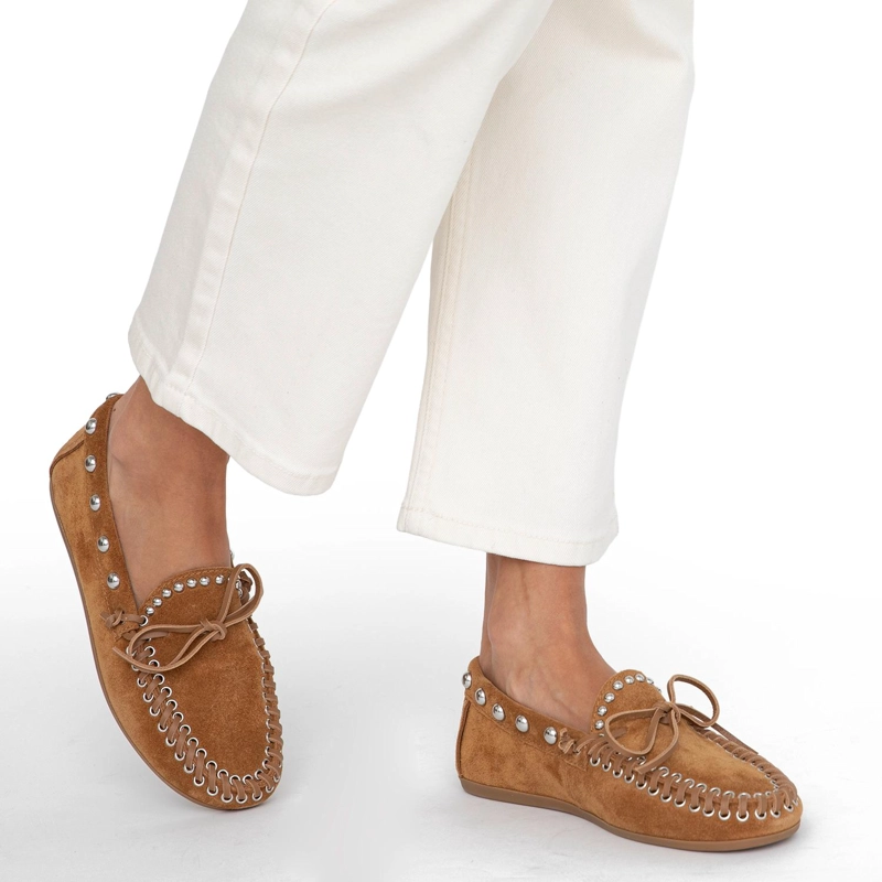 MOCASIN DE CUERO MUJER GACEL CAMEL POKA - 2