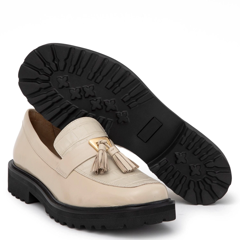 MOCASIN DE CUERO MUJER GACEL OFF WHITE AILEEN - 4