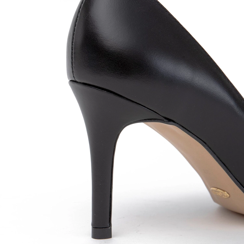 ZAPATO DE CUERO MUJER GACEL NEGRO MONICA - 4