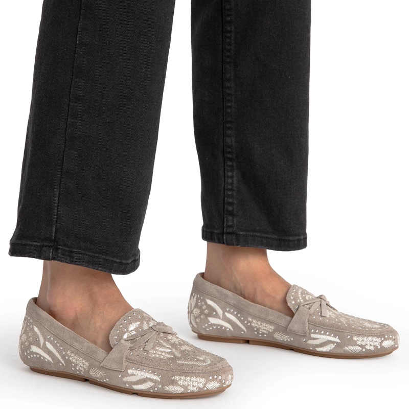 MOCASIN DE CUERO MUJER GACEL BEIGE LESLIE - 2