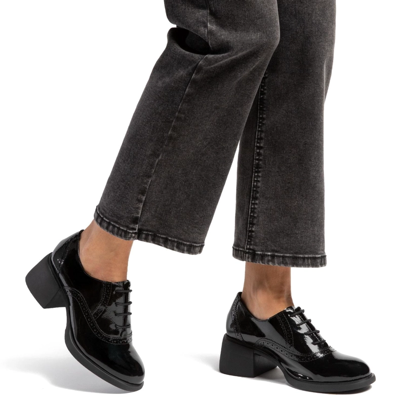 ZAPATO DE CUERO MUJER GACEL NEGRO WONDY - 2