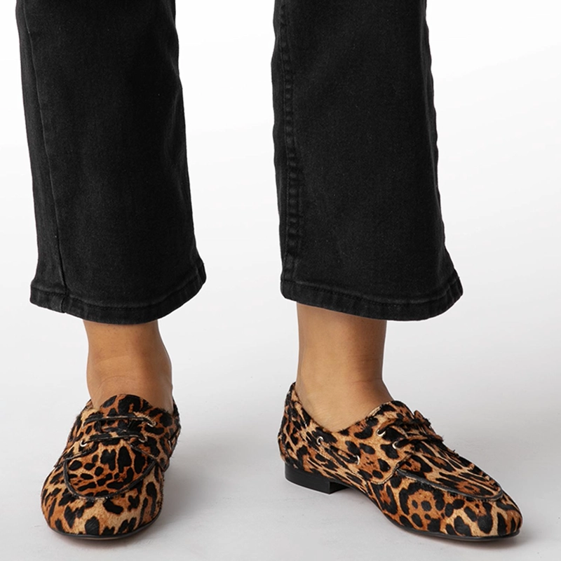 MOCASIN DE CUERO MUJER GACEL LEOPARDO QUINN - 2