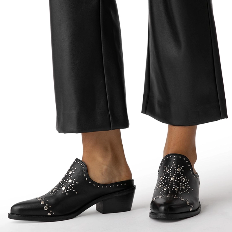 ZAPATO DE CUERO MUJER GACEL NEGRO SHEYLA - 2