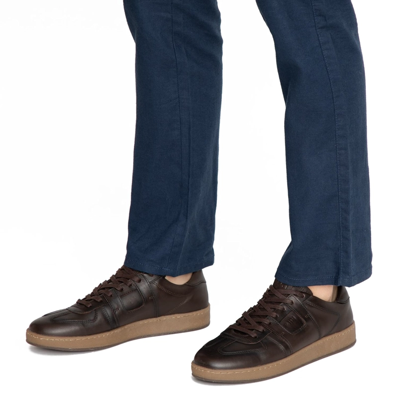 ZAPATILLA DE CUERO HOMBRE GUANTE CHOCOLATE BRONX 0036537 - 2