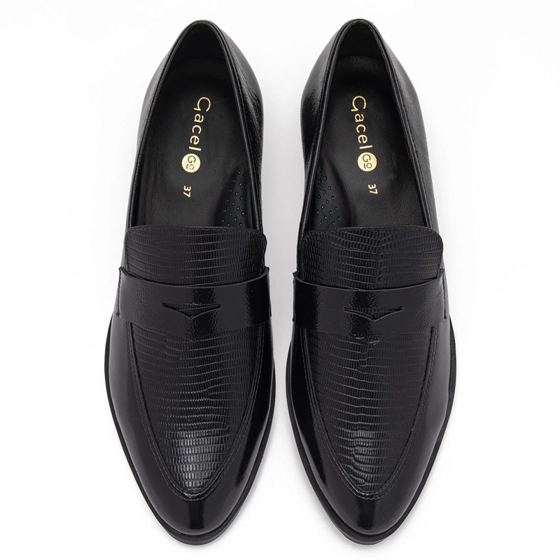 MOCASIN DE CUERO MUJER GACEL NEGRO CRUZ - 4