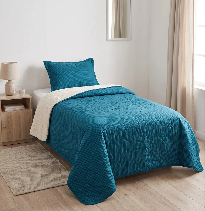 CUBRECAMA 1.5 PLAZA VERDE PETROLEO QUILT SHERPA M920 - 1
