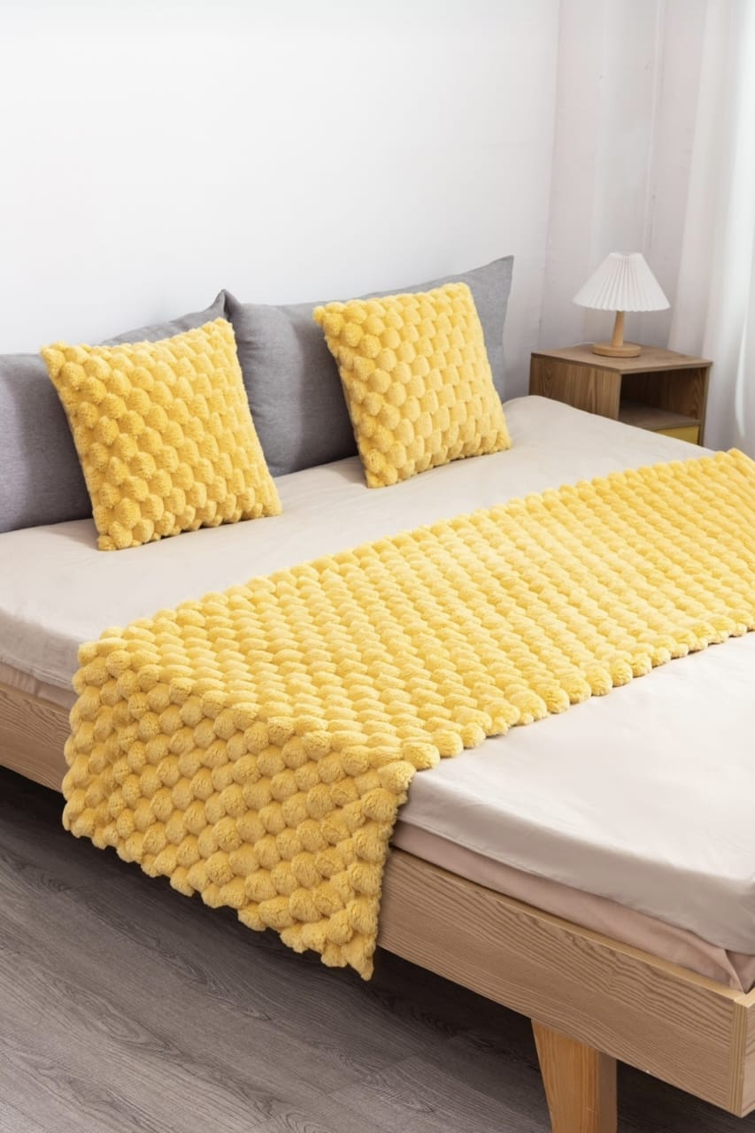 PIECERA DE CAMA PELUDA 2 PLAZAS KING - AMARILLO - 1