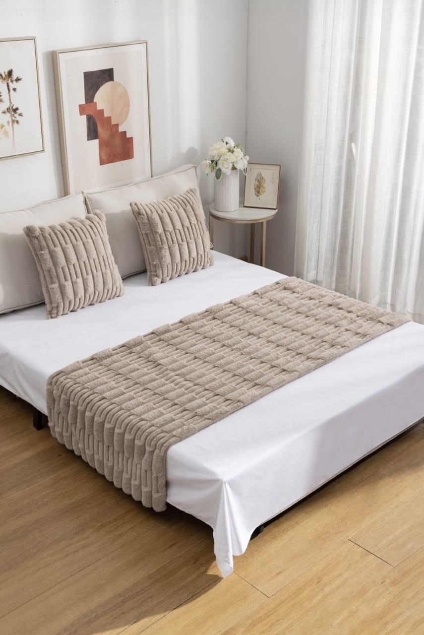 PIECERA CAMA PELUDA VINTAGE 210 X 70 CM CAFE - 1