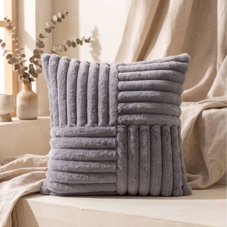 SET 2 FUNDAS DE COJIN GENERICO CELESTE PELUCHE SUAVE RAYAS 45X45 CM COLECCION ALASKA FAIRBANKS - 1