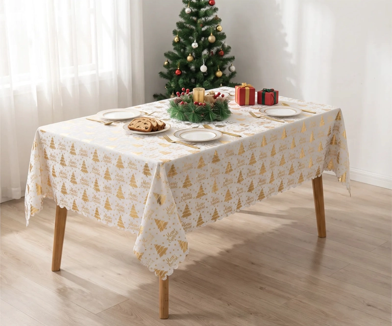 MANTEL NAVIDEÑO RECTANGULAR 140 X 220 CM - BLANCO PINOS DORADOS - 1