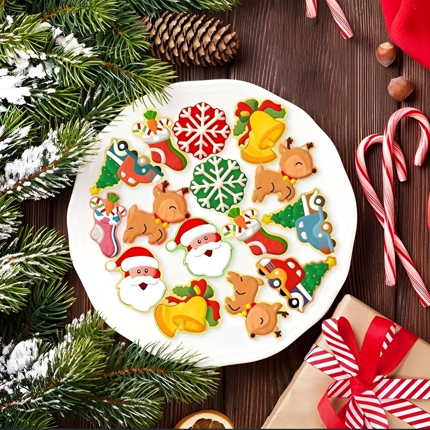 CORTADORES DE GALLETAS NAVIDAD MOLDES DE GALLETAS 3D 6PCS - 6