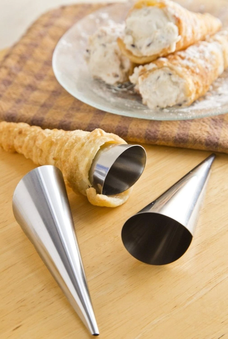 PACK X6 CONO MOLDE PARA CANNOLI CACHITO CROISSANT PAN DANES - 7