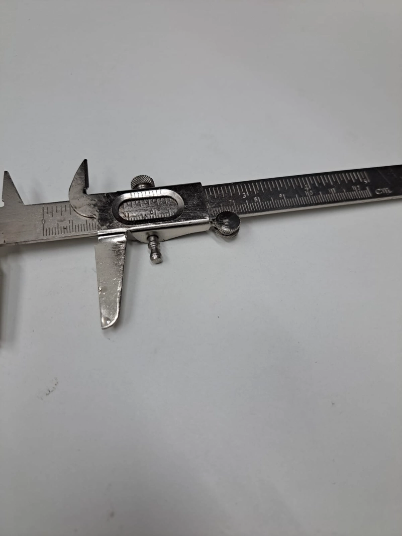 PIE DE METRO CALIBRE VERNIER 5 METAL - 3