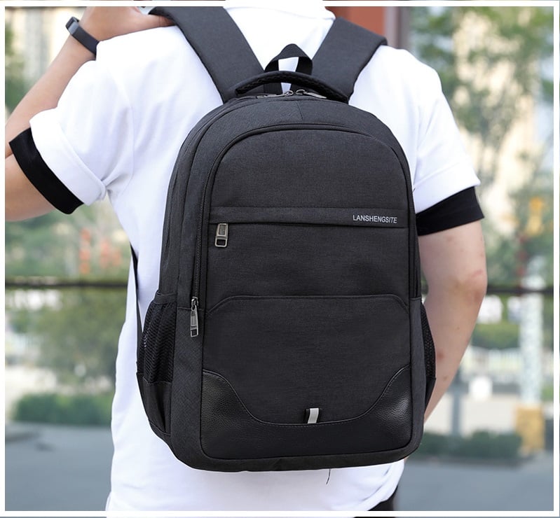 MOCHILA MULTIFUNCIONAL LAPTOP IMPERMEABLE CON PUERTO USB 35 LITROS - 4