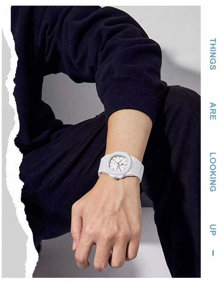 RELOJ DEPORTIVO ELEGANTE CORREA DE RESINA MODERNO Y RESISTENTE 30 MT - 2