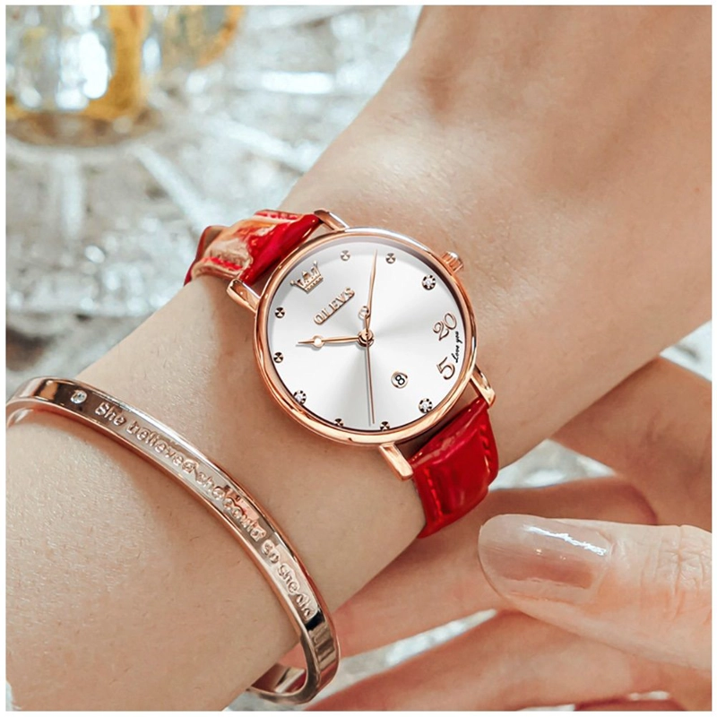 RELOJ FEMENINO DE CUARZO CON CORREA DE CUERO ROJO Y ESFERA DECORATIVA - 3