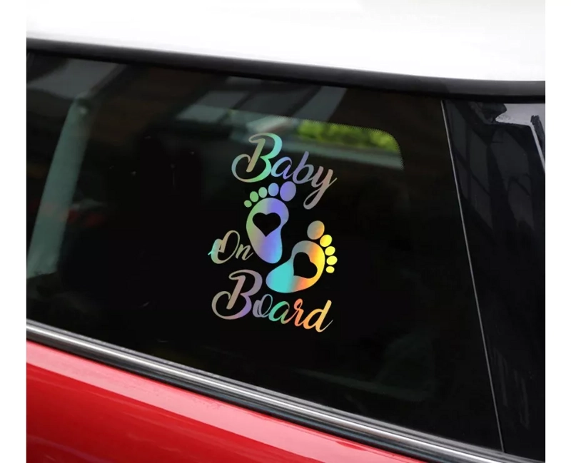 STICKER AUTOADHESIVO BABY PATITAS HOLOGRAFICO ARCOIRIS AUTO - 1