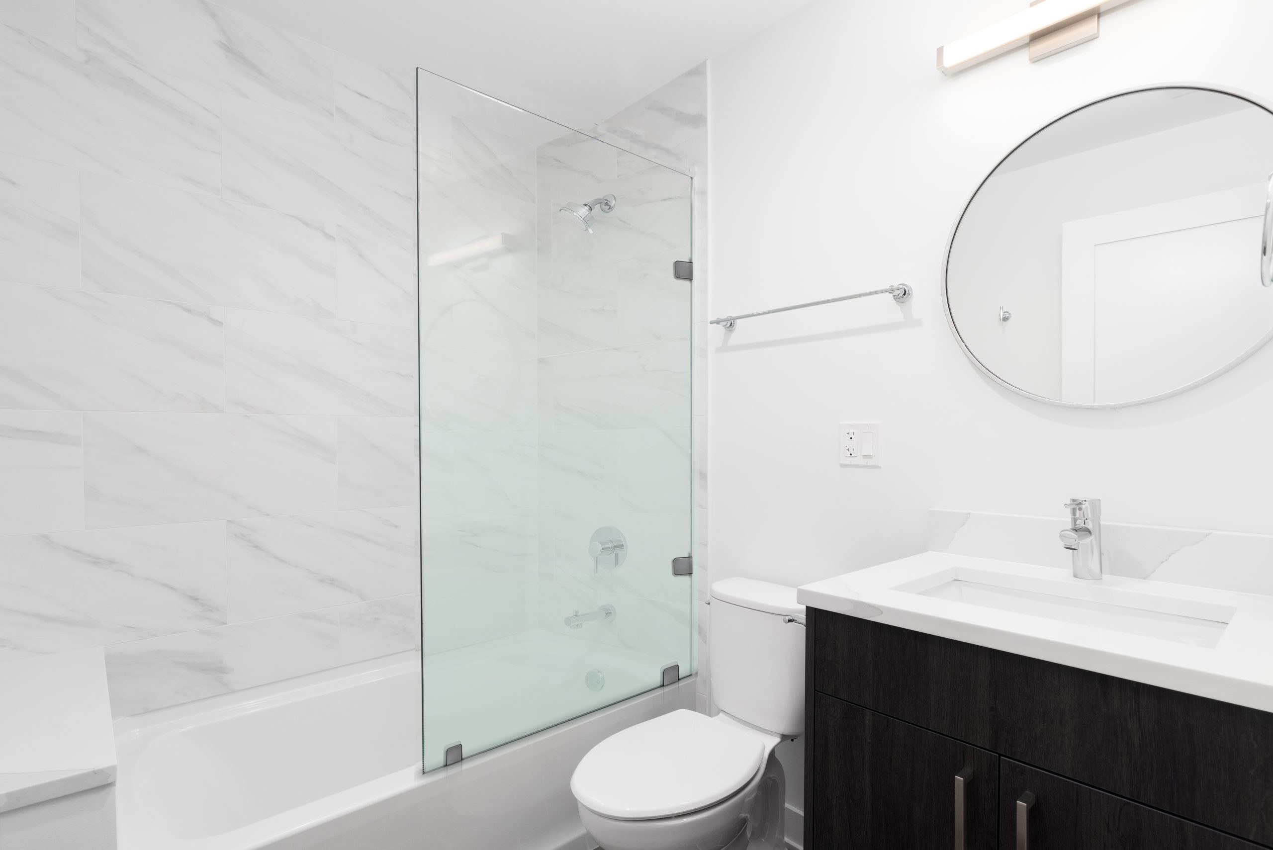 Shower Door Templado 90x150 cm 8mm Con Herrajes Cromados - Bolsena - 1
