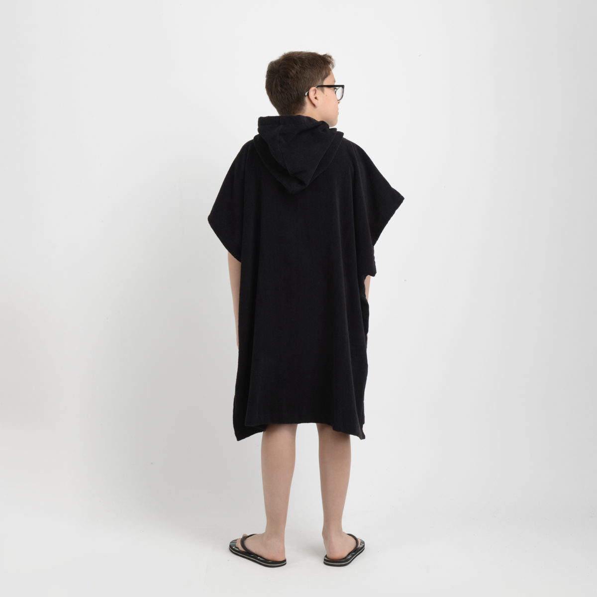 PONCHO TOALLA CALI BOY NEGRO - 4