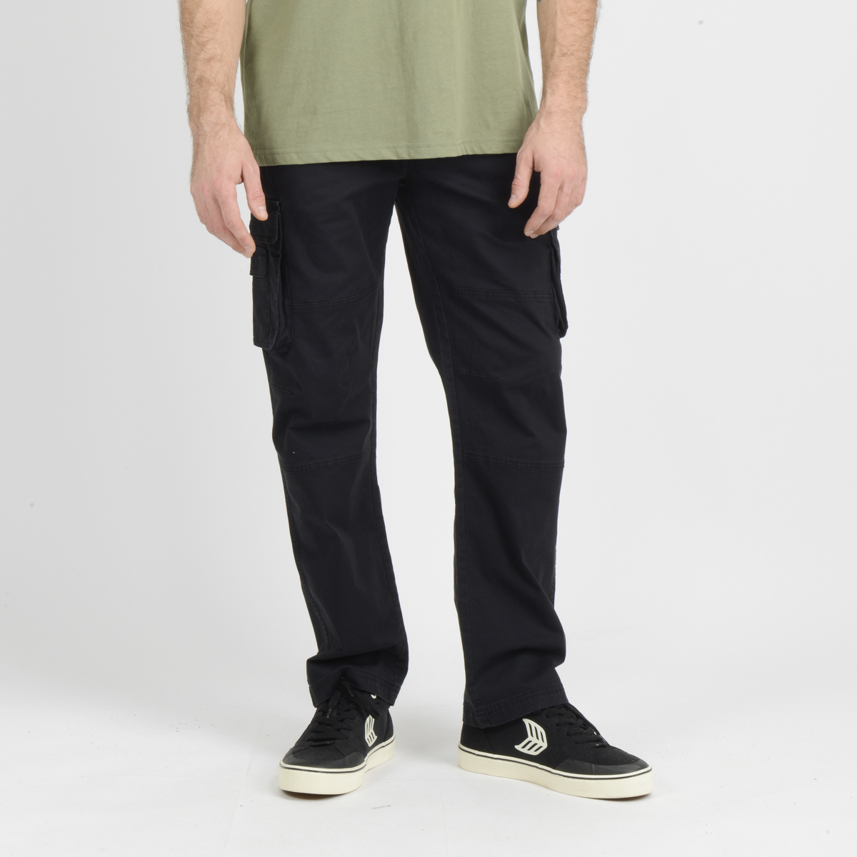 PANTALON CARGO BREXTON II NEGRO - 3