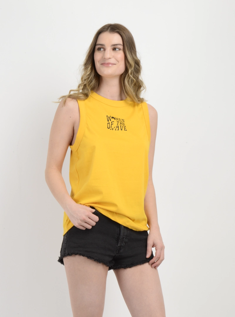 POLERA SIN MANGAS WOTW AMARILLO - 4