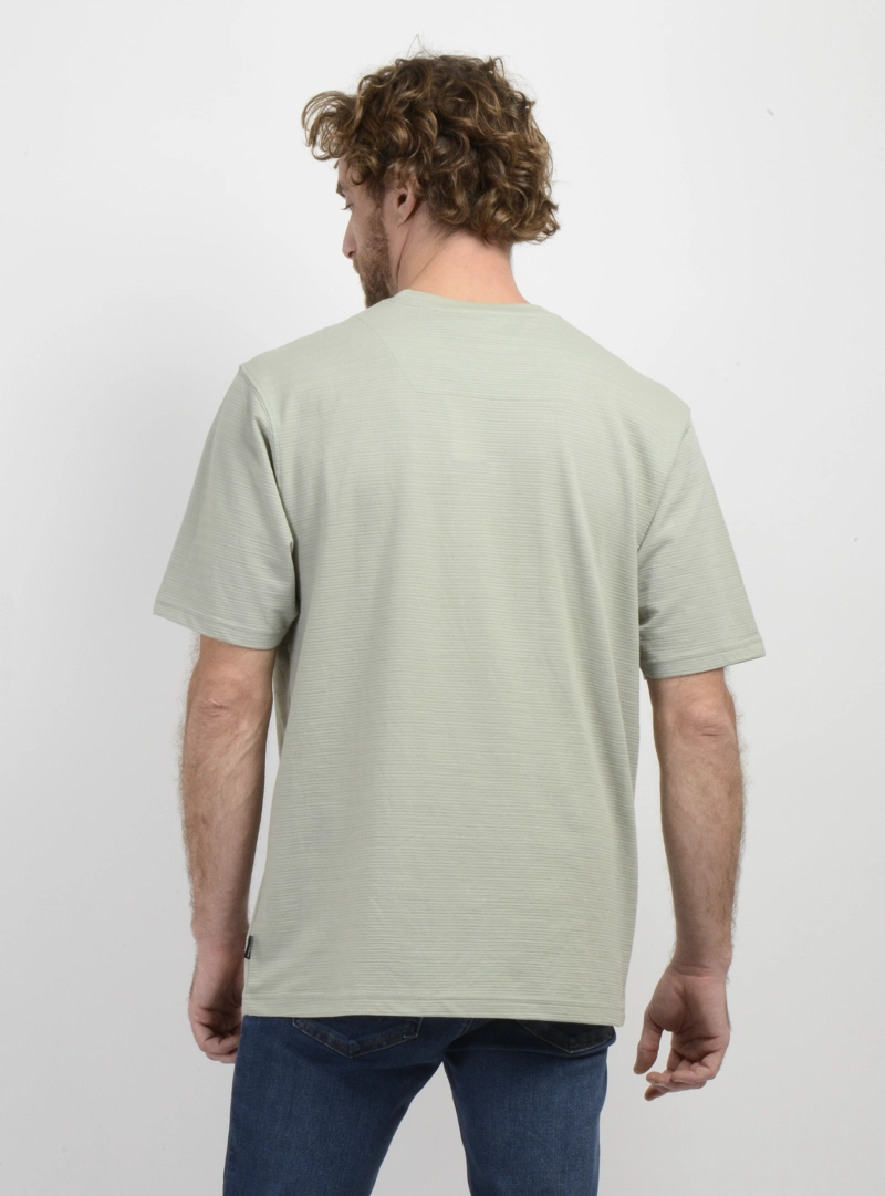 POLERA MANGA CORTA POCKET VERDE CLARO - 2