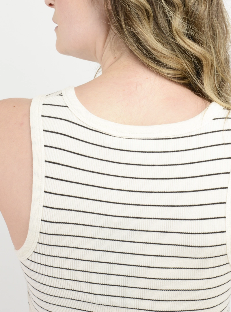 POLERA RIB SIN MANGAS CLOVE BEIGE - 6