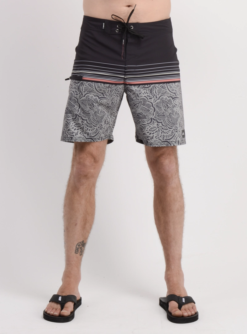 BOARDSHORT ENDLESS 16' NEGRO 30