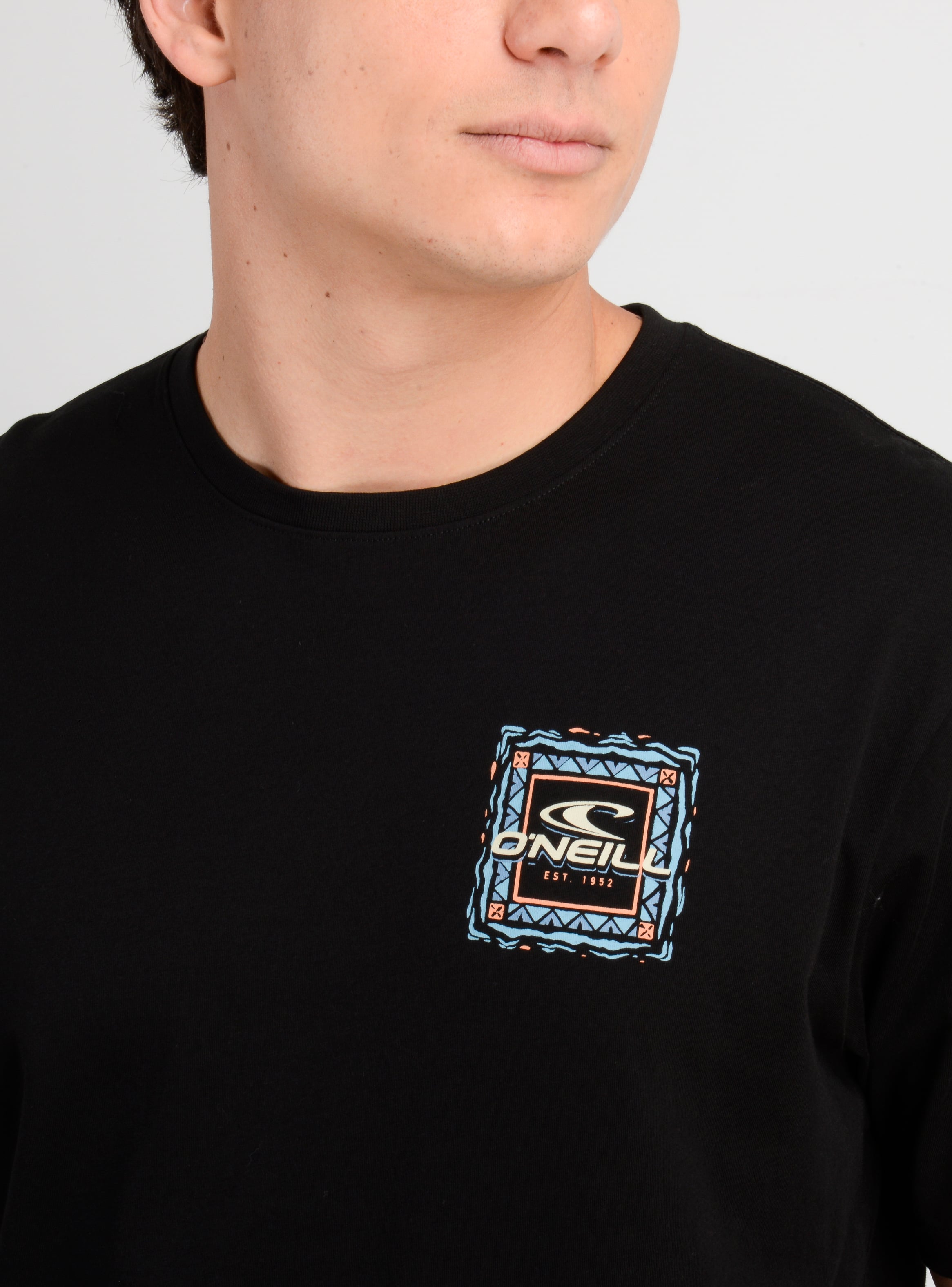 POLERA MANGA CORTA PATTERNS NEGRO - 5