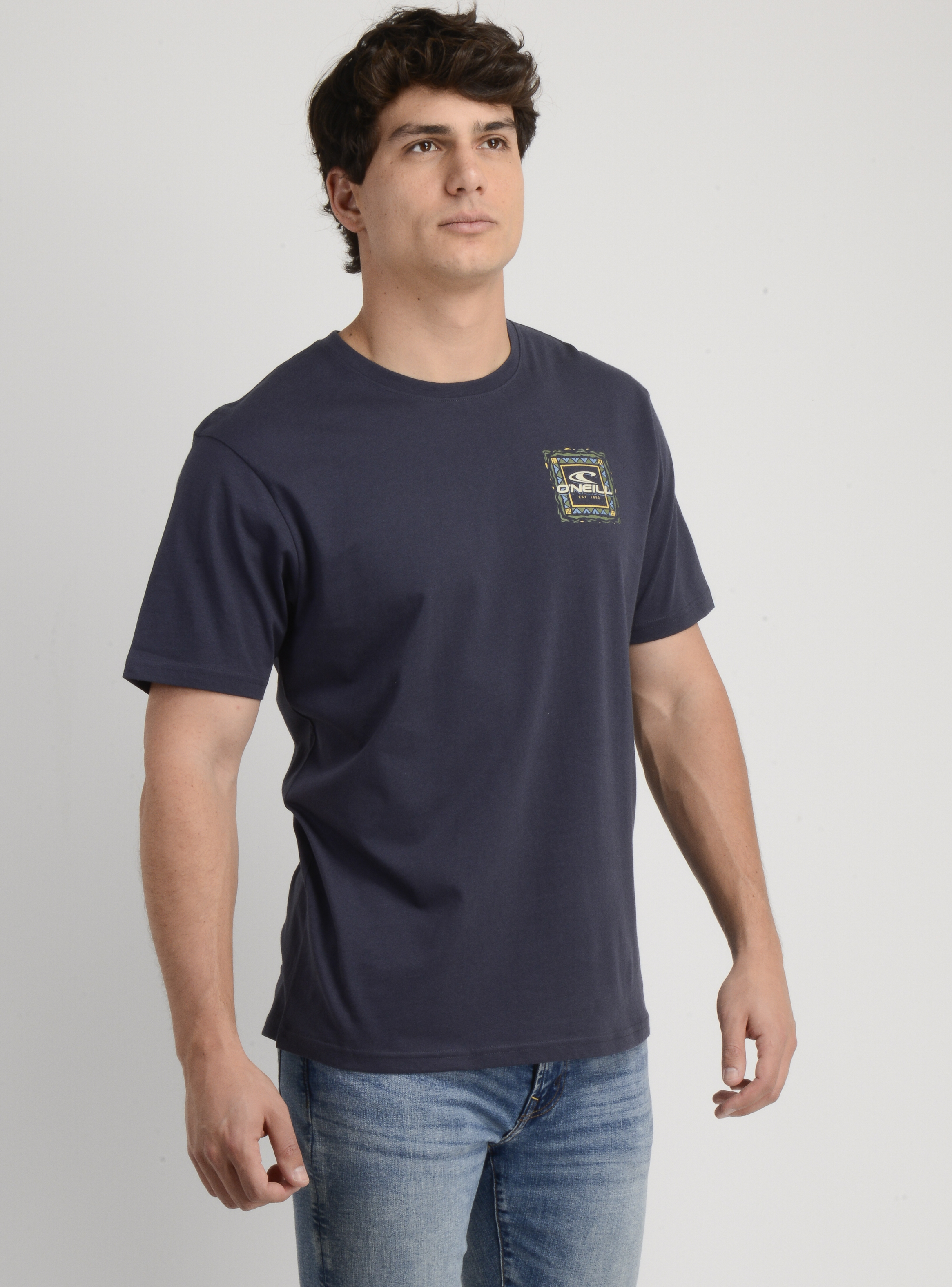 POLERA MANGA CORTA PATTERNS AZUL OSCURO - 4