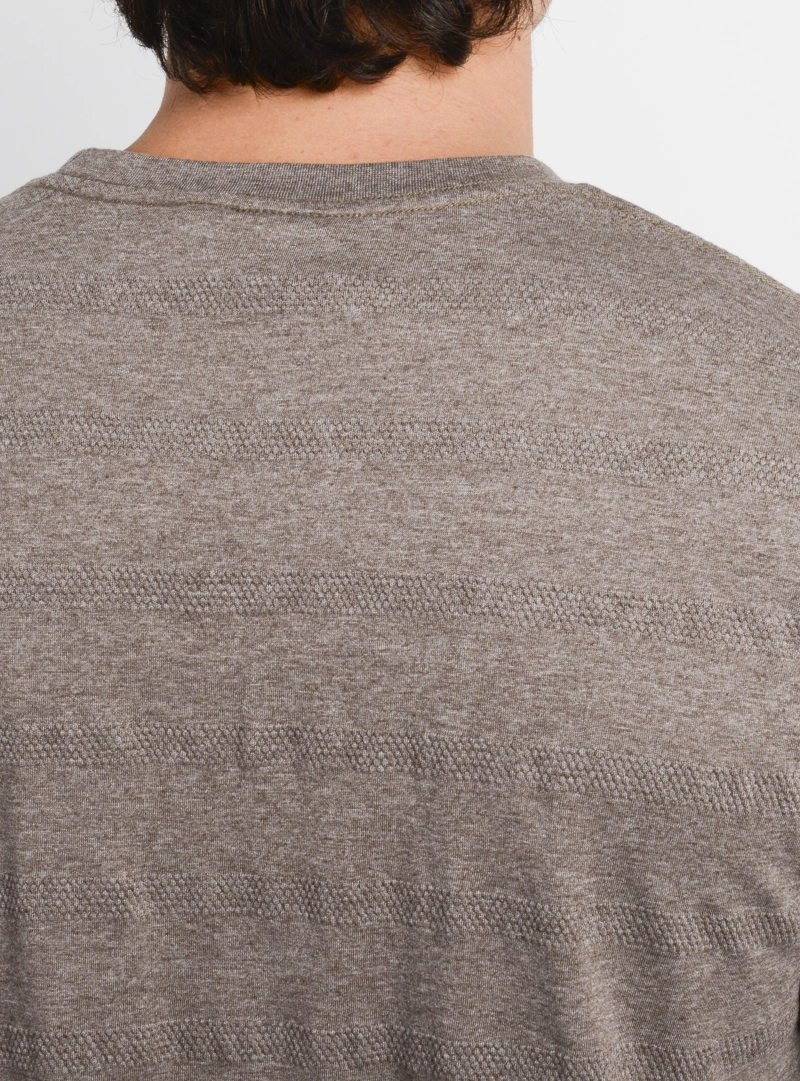 POLERA MANGA CORTA DINSMORE II CAFE - 6