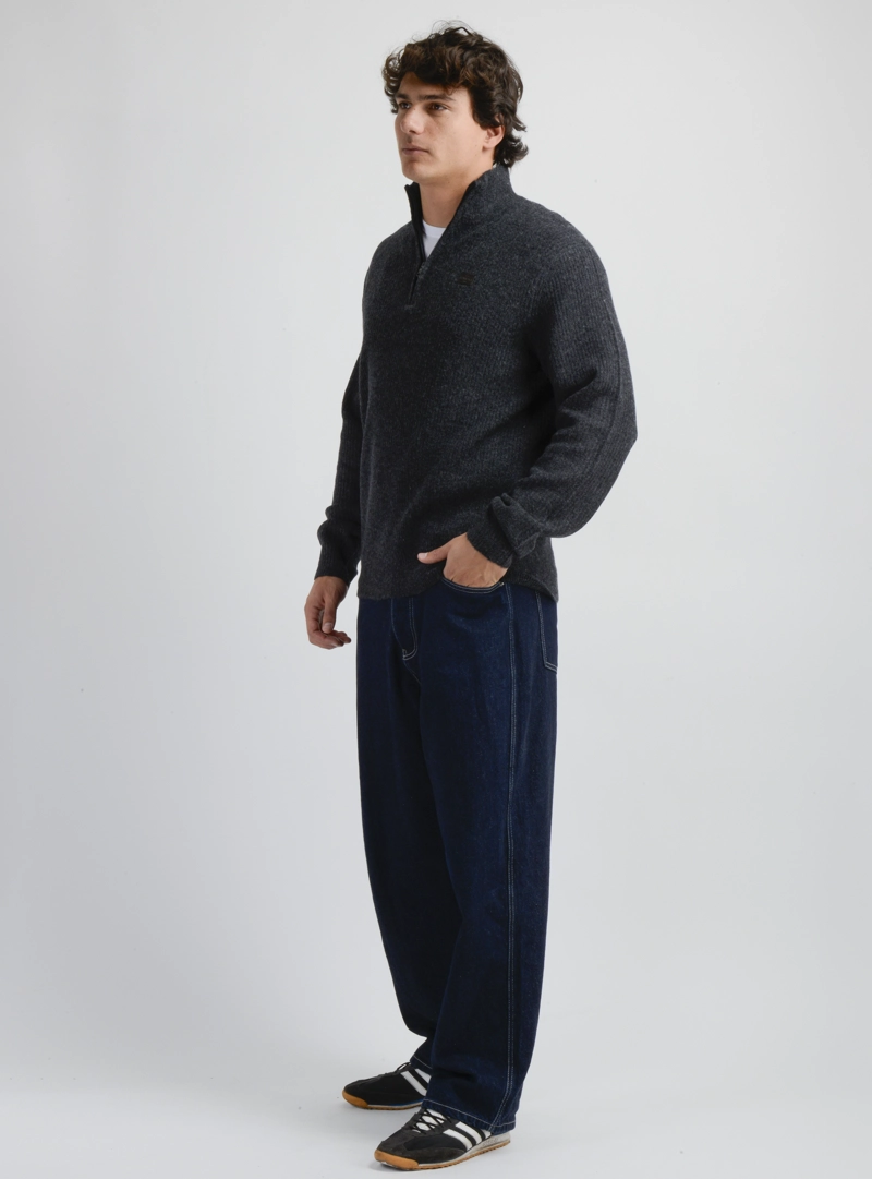 SWEATER NORRIS GRIS OSCURO - 3