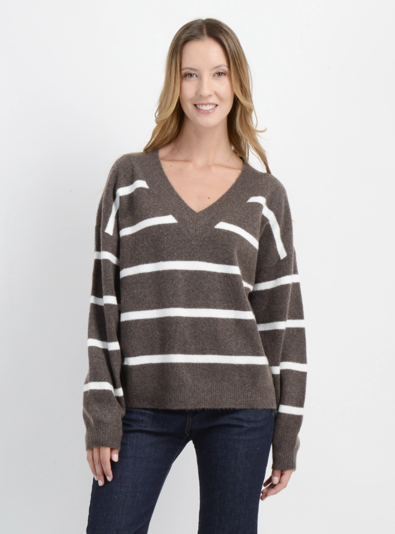 SWEATER LANDING CAFE  CLARO - 1